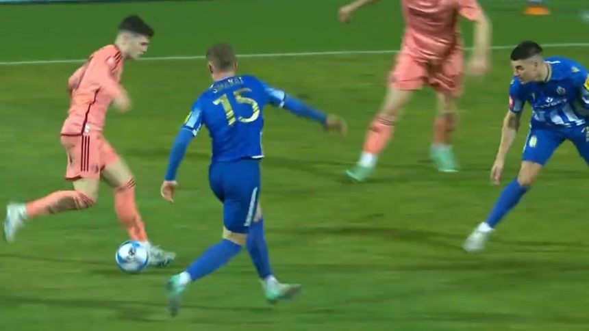 Lokomotiva Dinamo prijenos